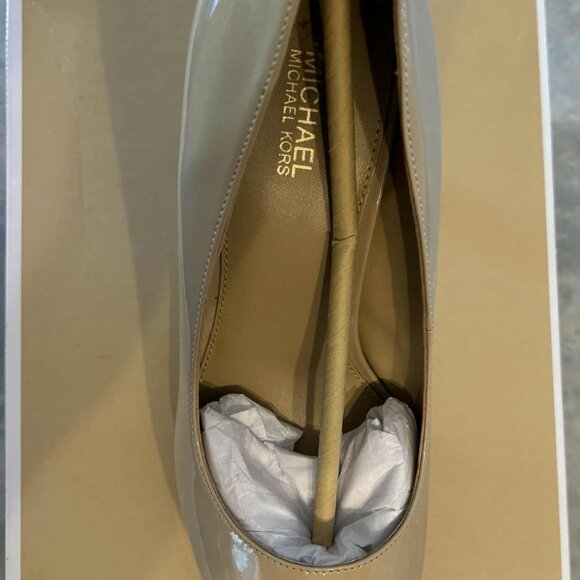 Michael Kors Chantal Faux Patent Leather Platform Pump - Picture 6 of 9